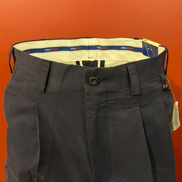 PGA Tour Men's Navy Precision Performance Golf Short - Size 30 - NWT - Picture 4 of 5